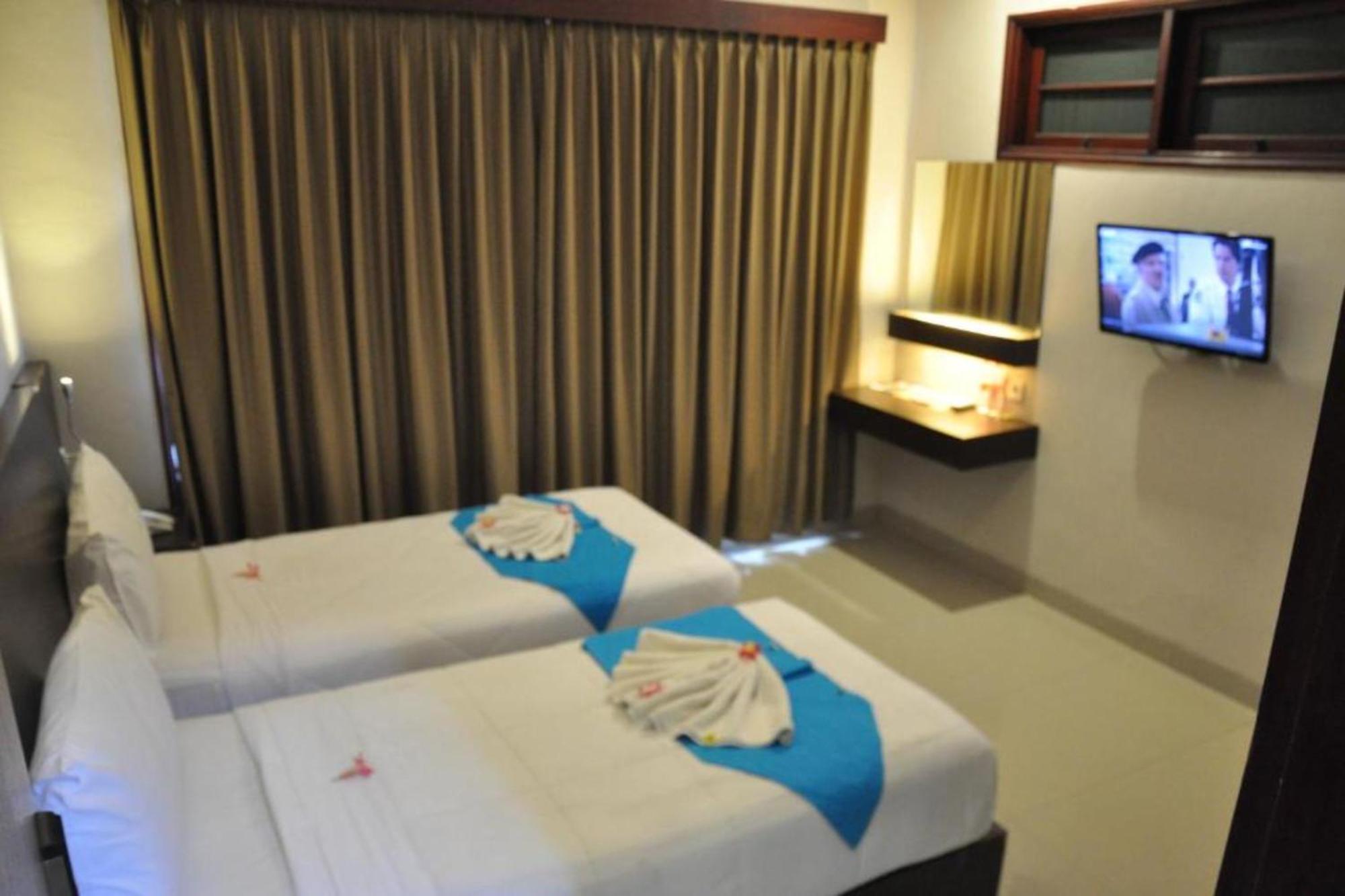 Hotel Akarsa Transit Sanur Exterior foto